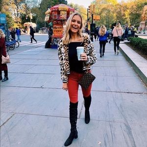 Meet your Posher, Charlotte